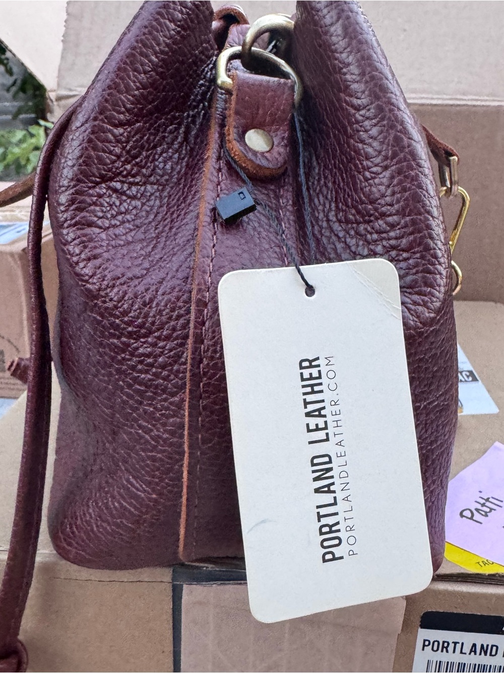 NWT Portland Leather Firefly Bucket Bag, small Nutmeg. Chunky leather!